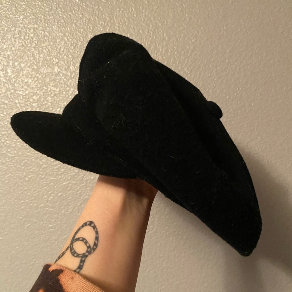 KANGOL NEWSBOY HAT